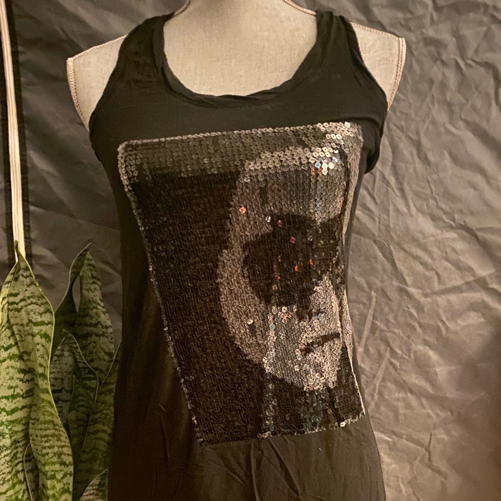 Twenty-One Silver Sequin Graphic Black Racerback Tunic Tank Size Medium